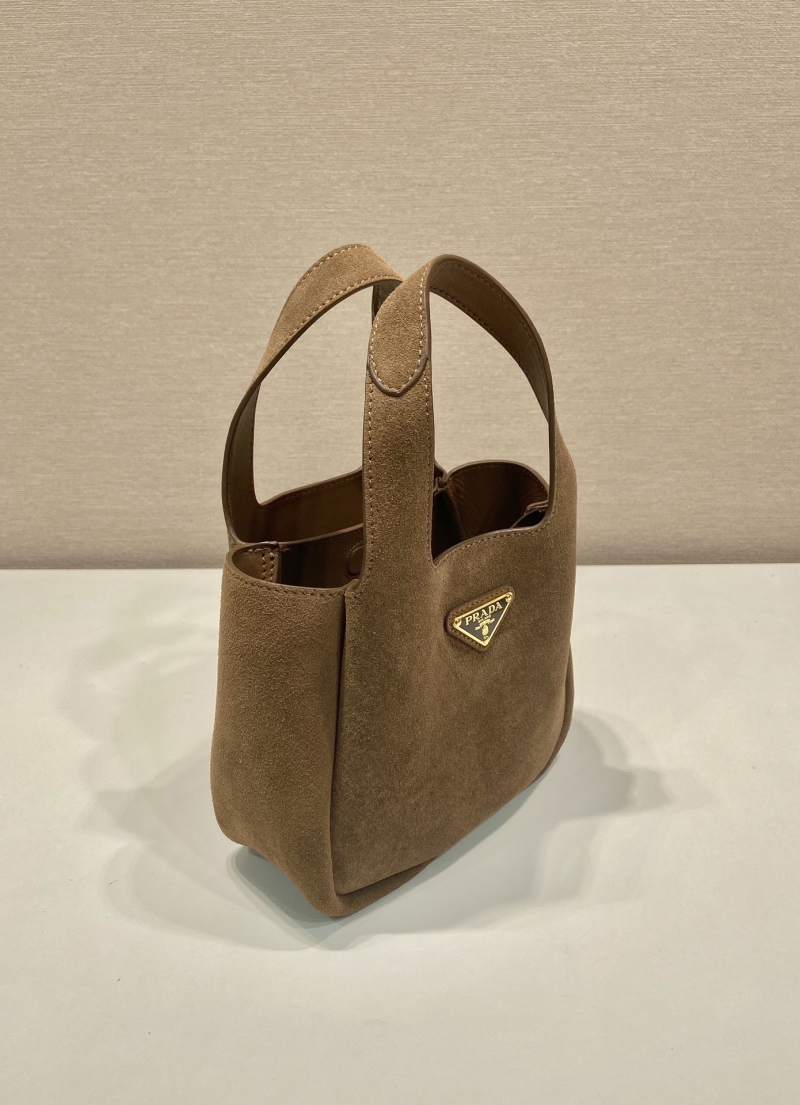 Pra*a bucket bags